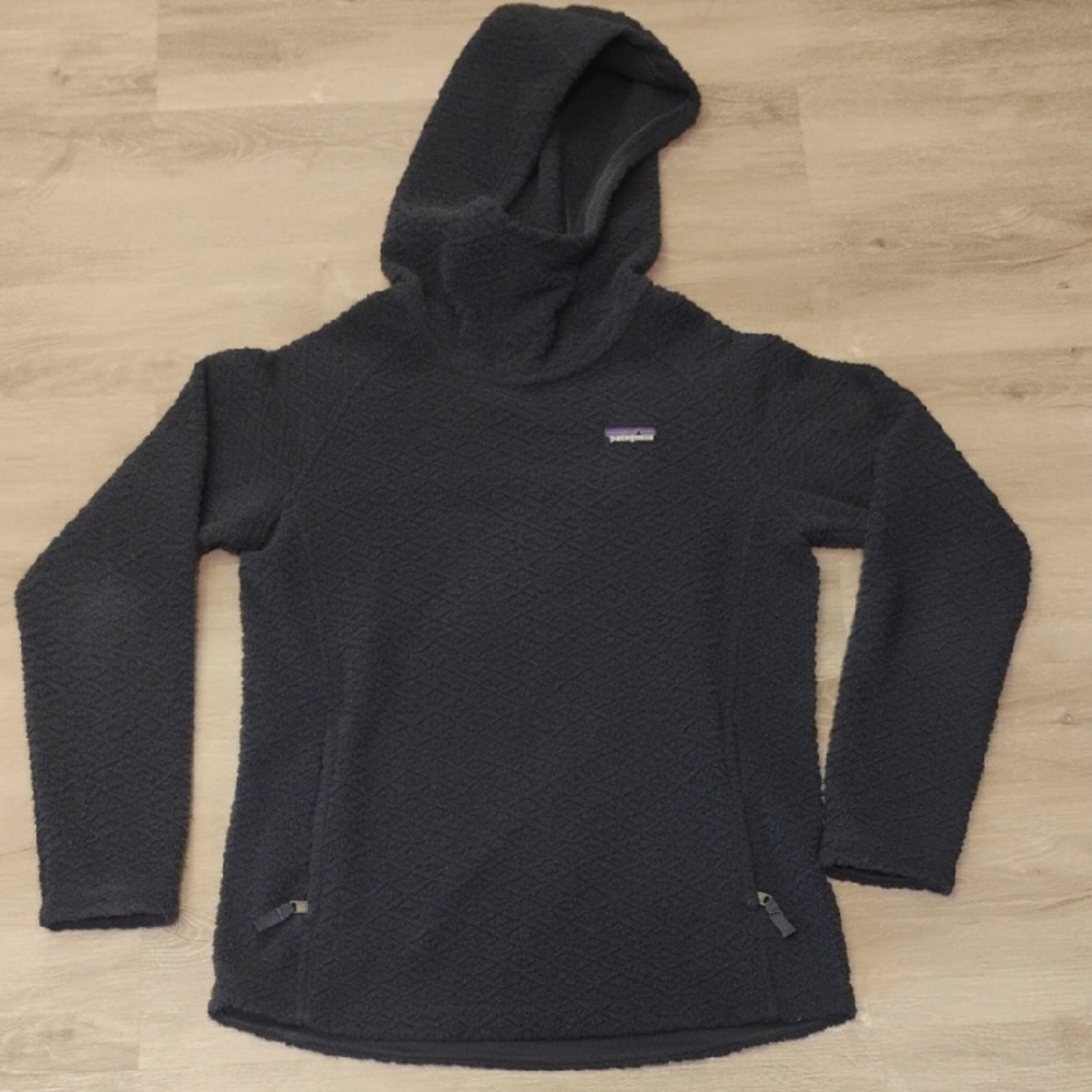 Patagonia Navy Blue Hooded Fleece Jacket